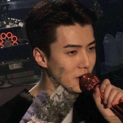 娱乐圈吃瓜抖音背景图片